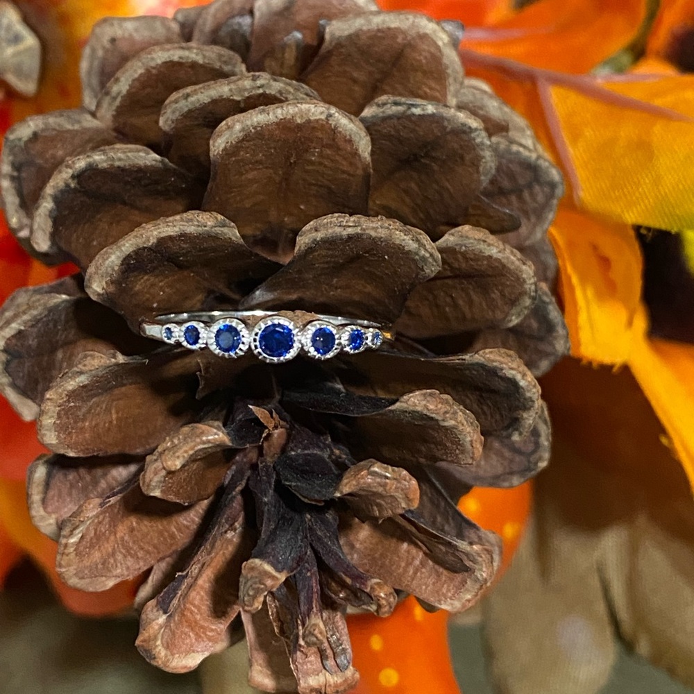 Sterling silver  925 ring size 8